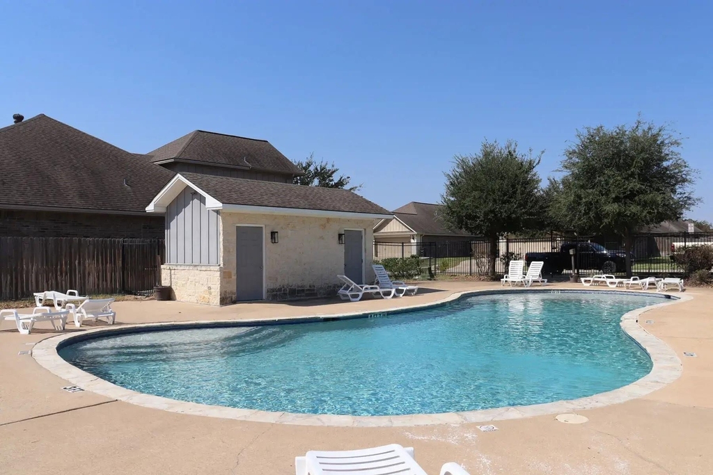 3617 Kenyon Drive - Photo 10