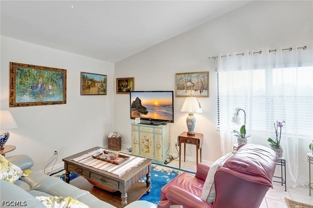 13288 White Marsh Lane - Photo 4