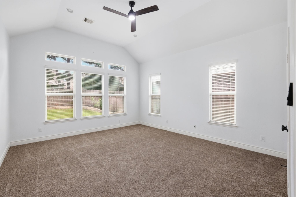 135 Deerfield Meadow Drive - Photo 20
