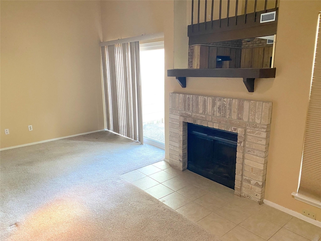 3166 Windchase Boulevard - Photo 3