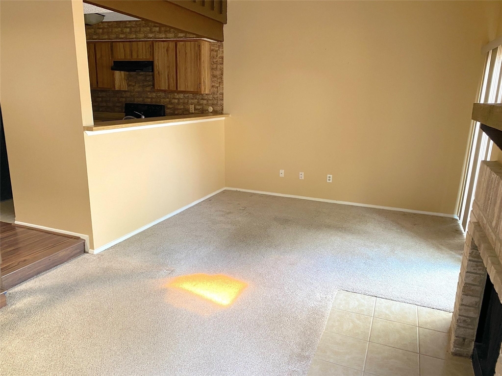 3166 Windchase Boulevard - Photo 2