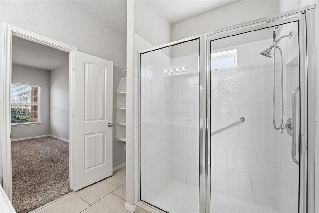719 Longstreet Drive - Photo 6