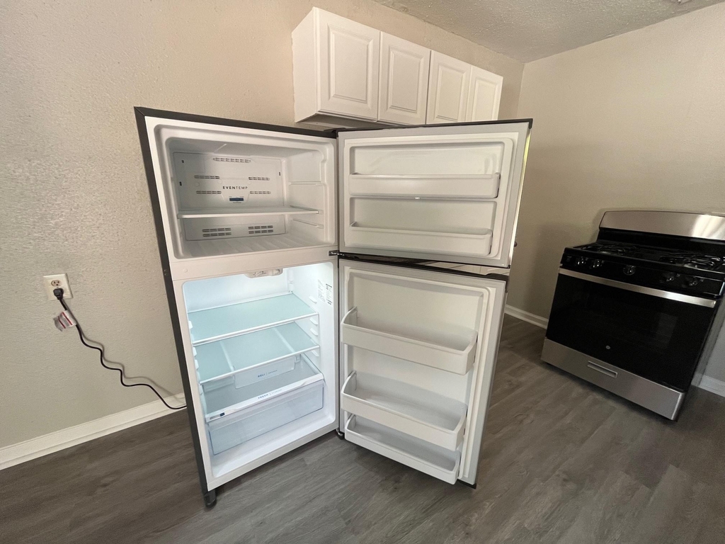 4831 Sycamore Avenue Avenue - Photo 7
