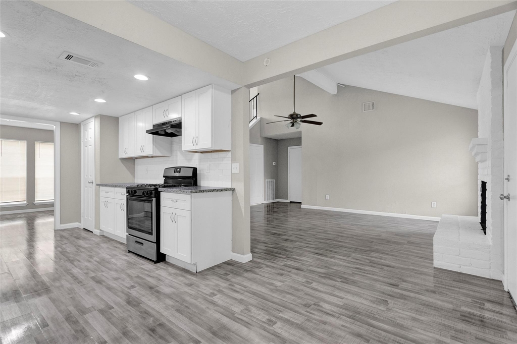 2055 Little Cedar Drive - Photo 10