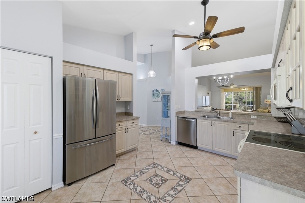 5778 Greenwood Circle - Photo 11