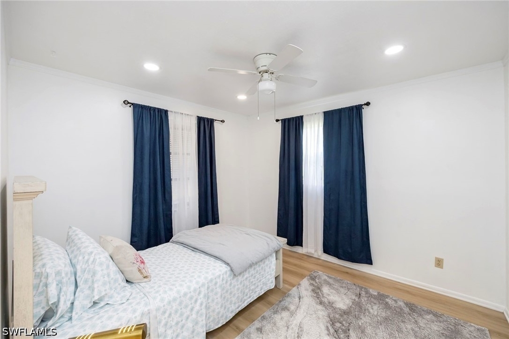 2261 11th Street N - Photo 16