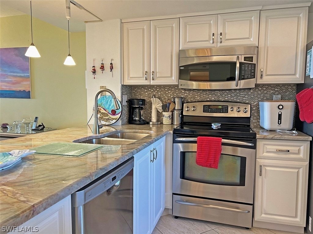 15191 Cedarwood Lane - Photo 10