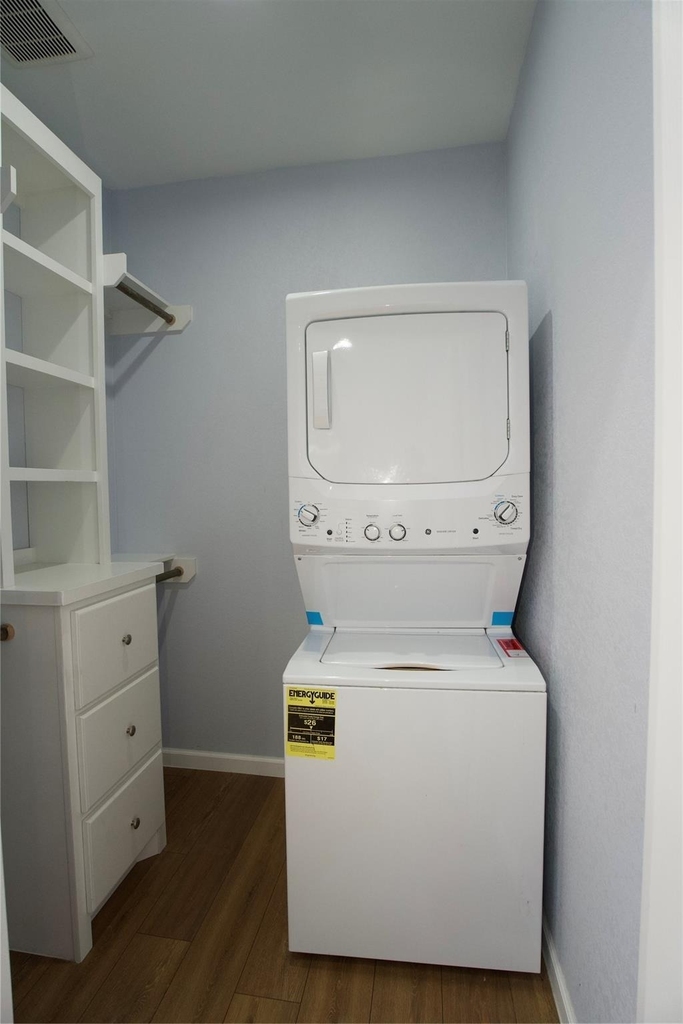 3710 Yellowstone Boulevard - Photo 10