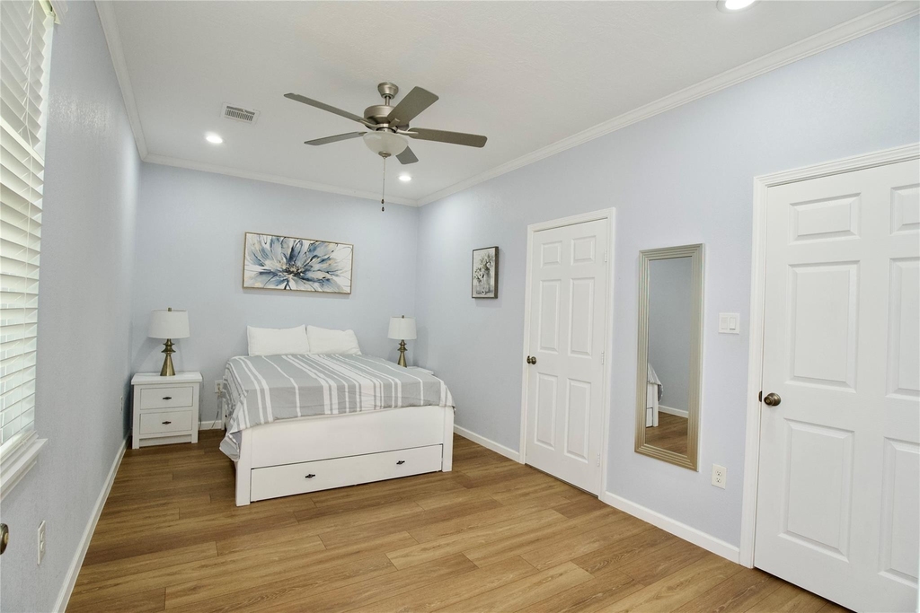 3710 Yellowstone Boulevard - Photo 7