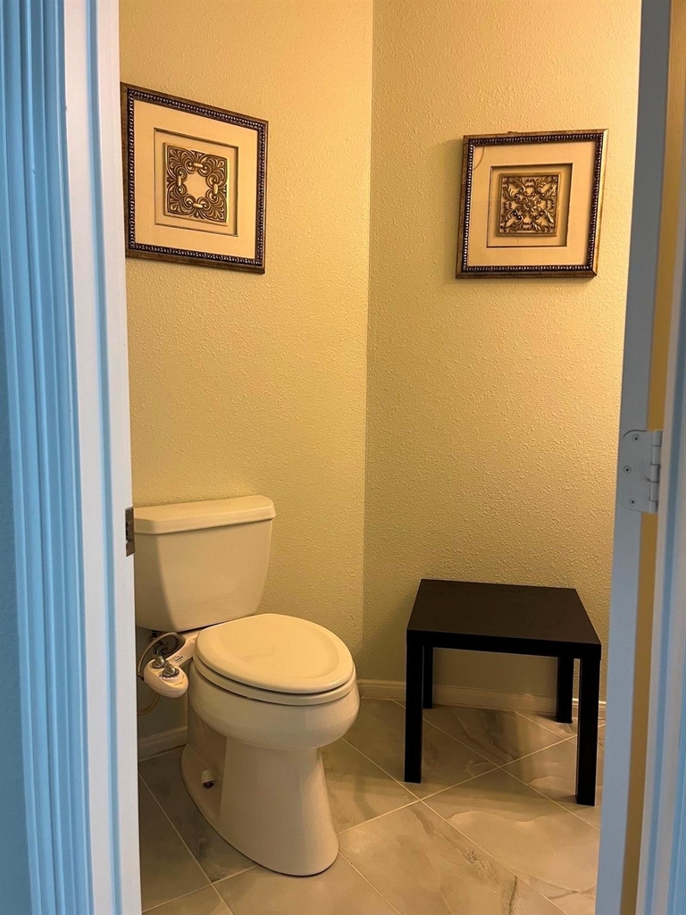 21806 Silverpeak Court - Photo 17