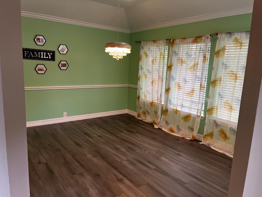 21806 Silverpeak Court - Photo 9
