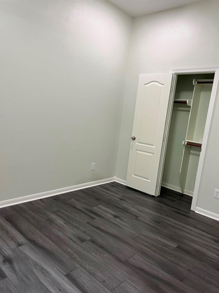 21806 Silverpeak Court - Photo 23