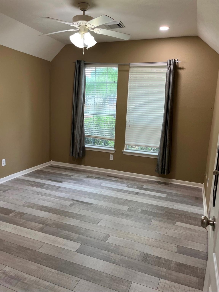 21806 Silverpeak Court - Photo 21