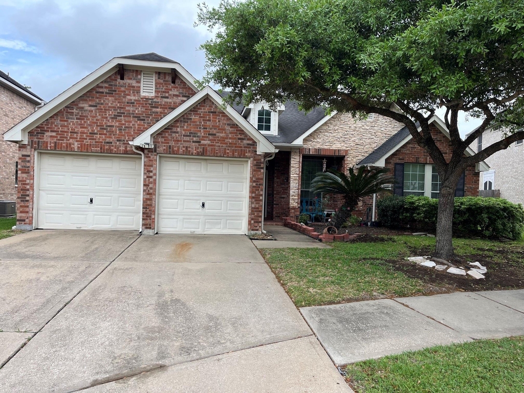 21806 Silverpeak Court - Photo 0