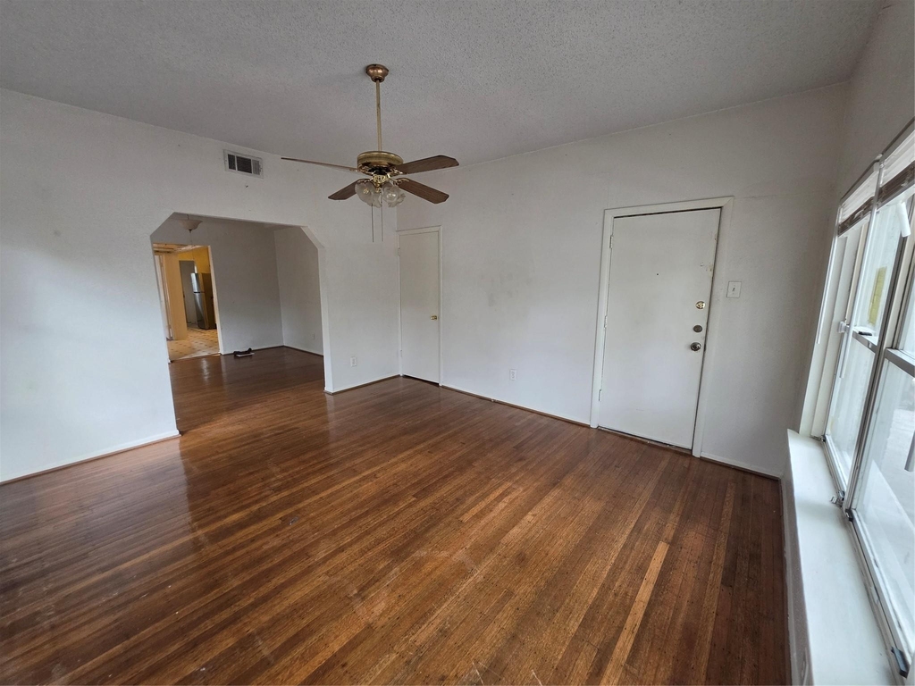 1226 W Gray Street - Photo 6