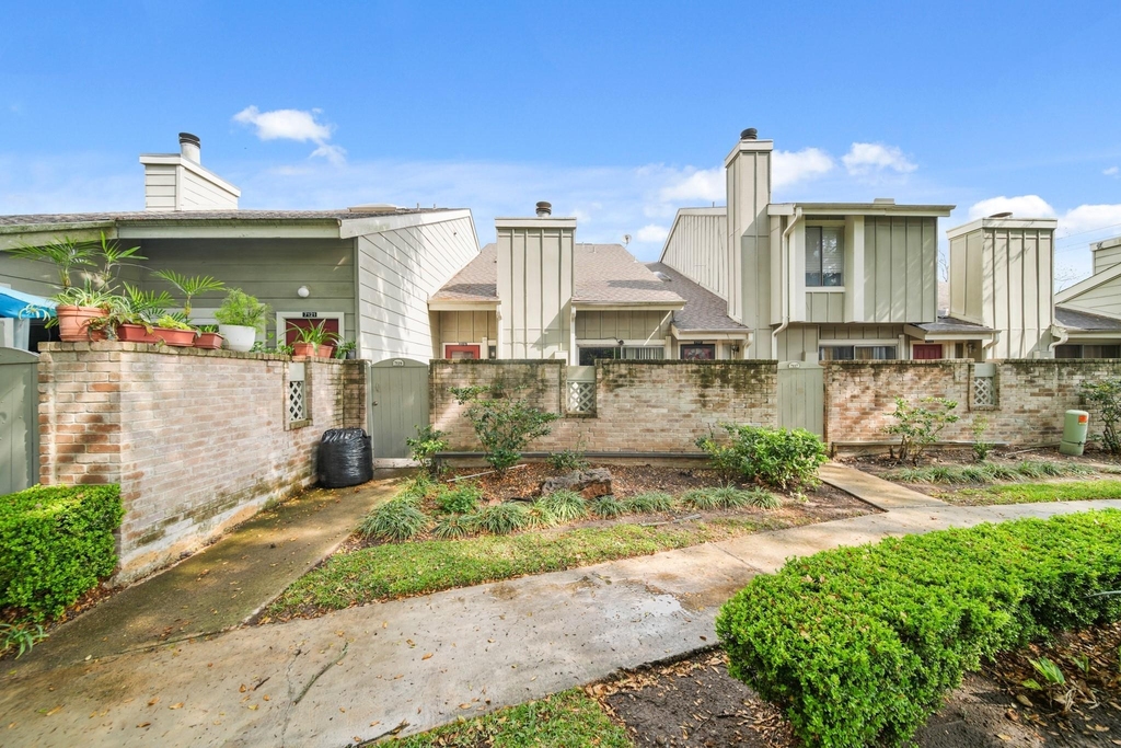 7119 Brendam Lane - Photo 8