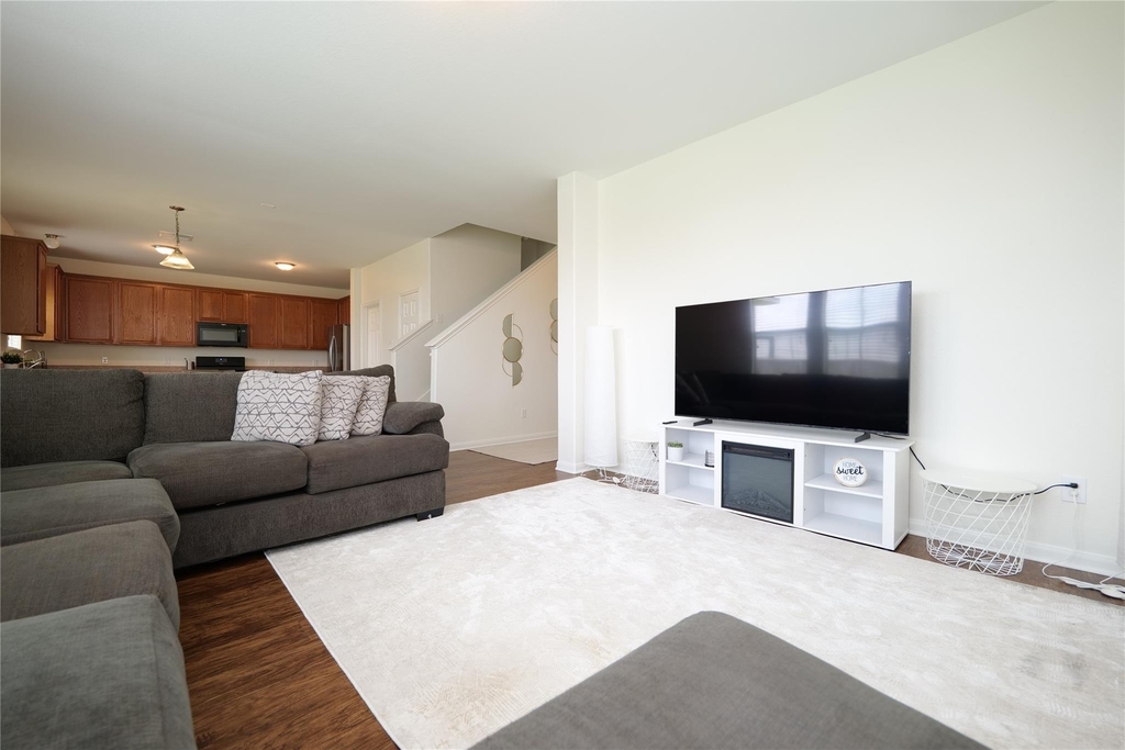 1203 Lavender Shade Court - Photo 8