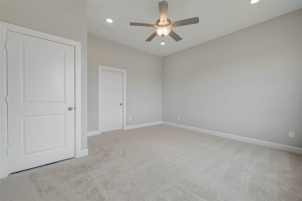 10707 Deer Path Drive - Photo 26