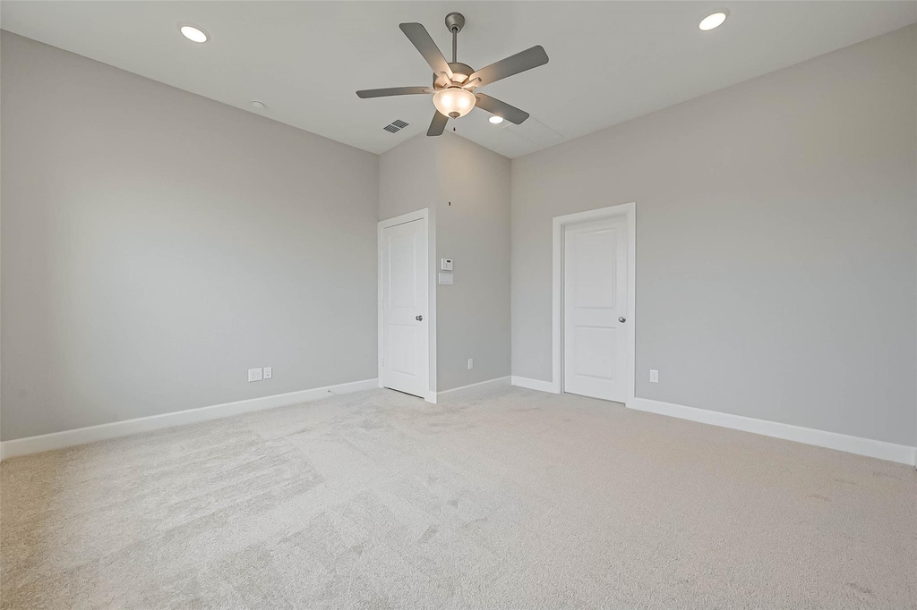 10707 Deer Path Drive - Photo 25