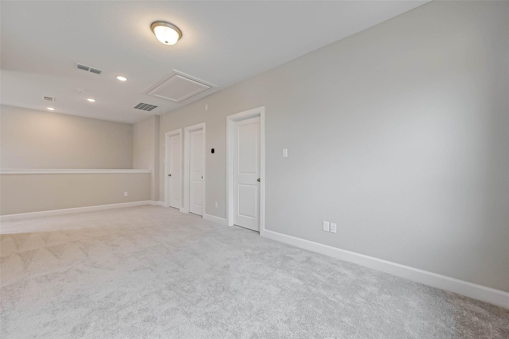 10707 Deer Path Drive - Photo 31