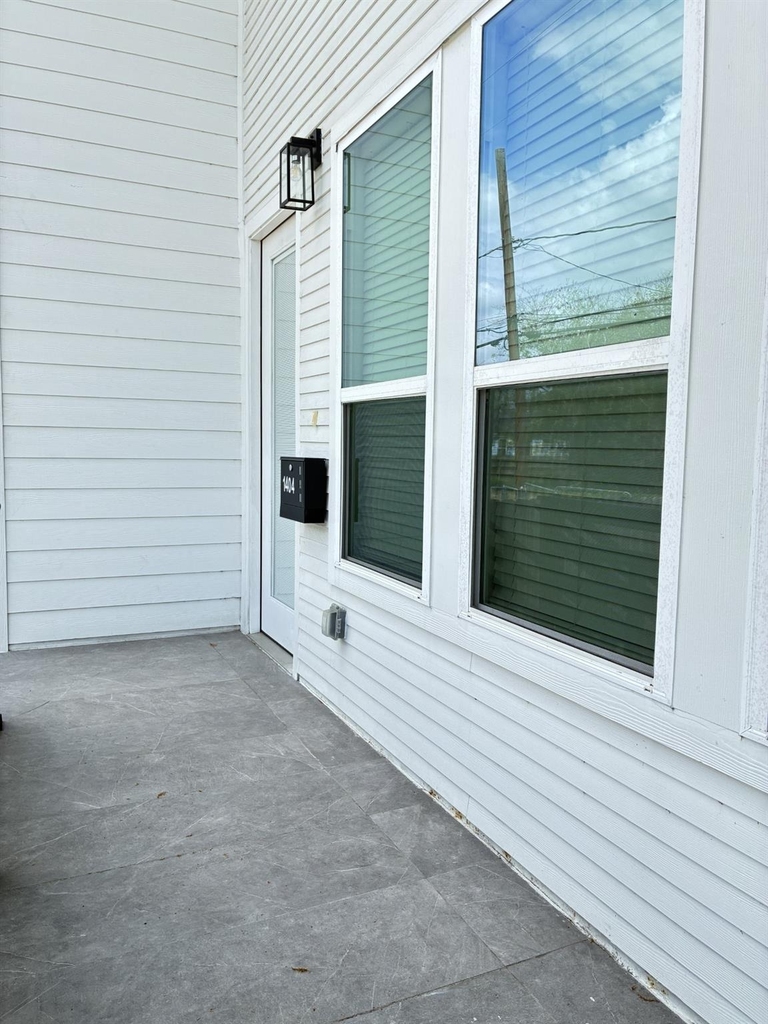 1404 E 31st Street - Photo 4