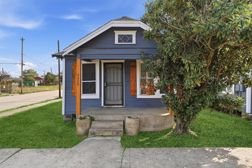 2420 Stevens Street - Photo 0