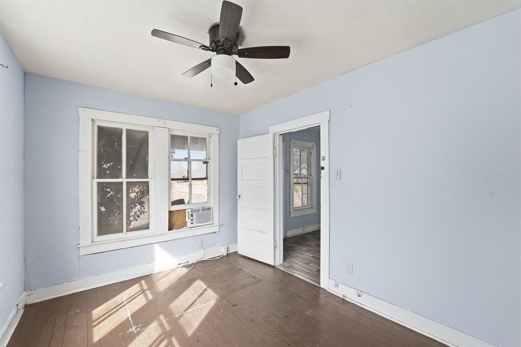 2420 Stevens Street - Photo 10