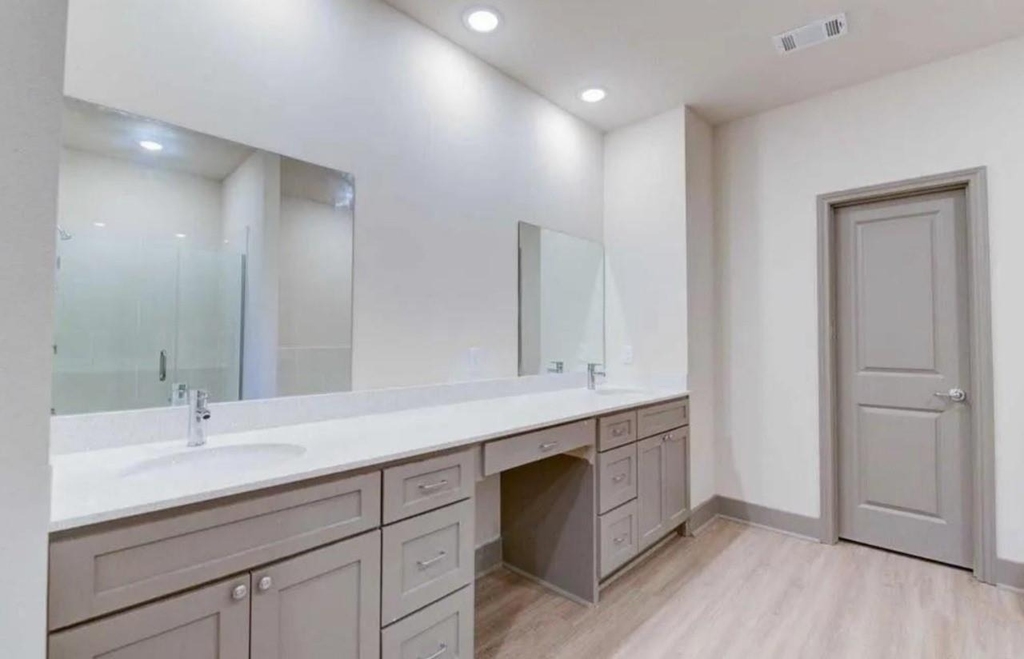 18620 Louetta Creek Drive - Photo 2