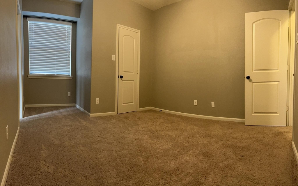 12250 La Strada Street - Photo 35