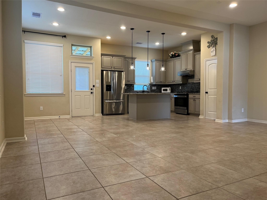 12250 La Strada Street - Photo 3