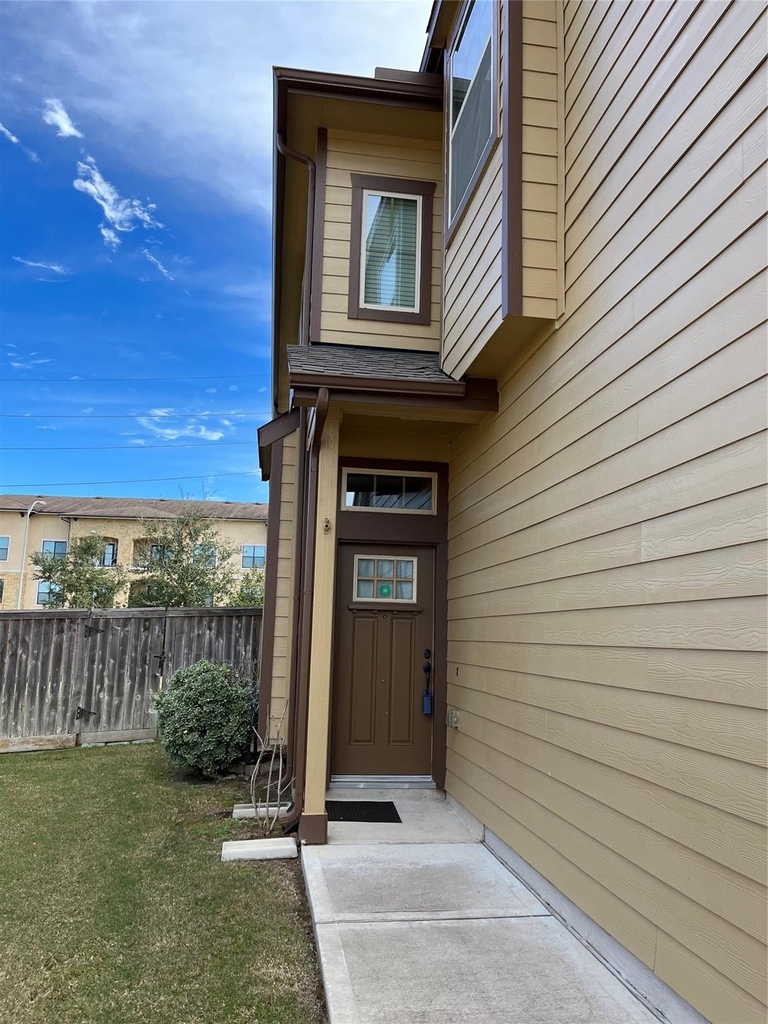 12250 La Strada Street - Photo 2