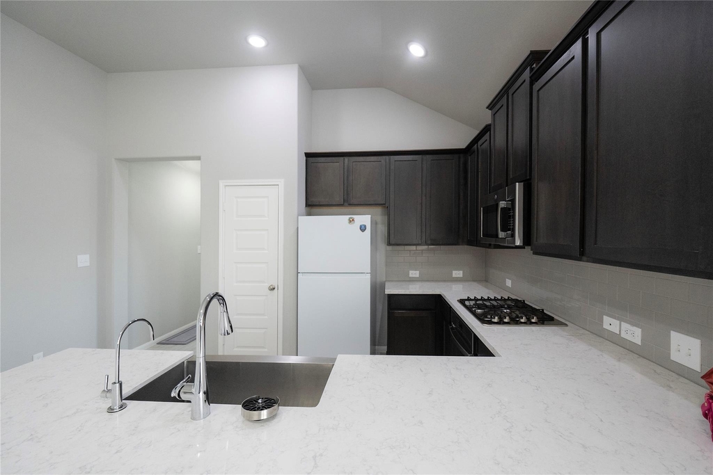 24238 Golden Fallow Drive - Photo 6