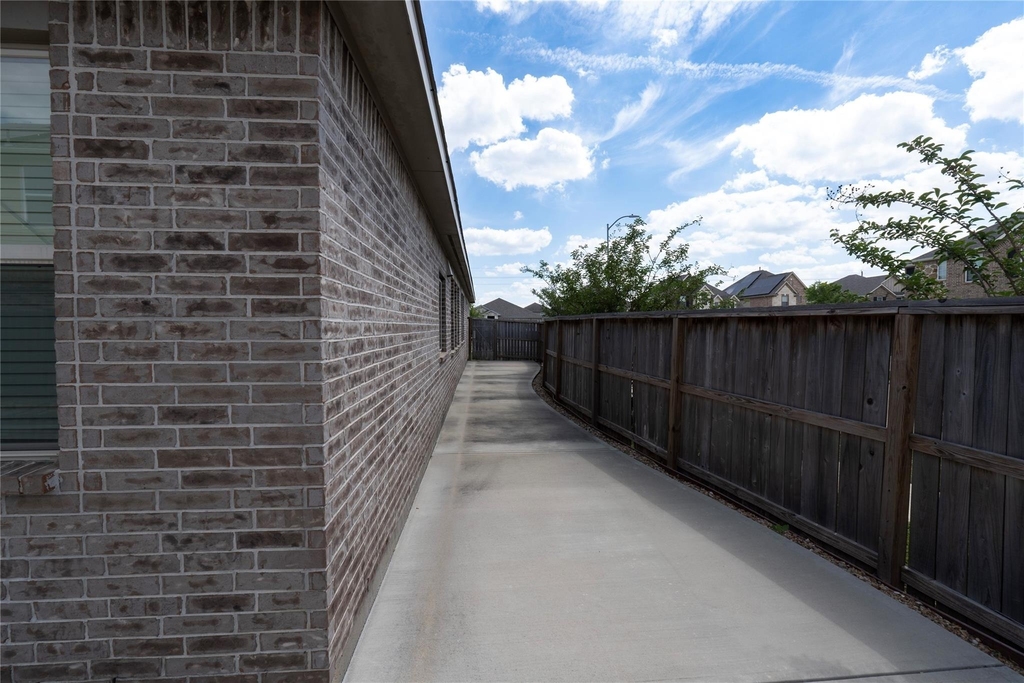 24238 Golden Fallow Drive - Photo 22