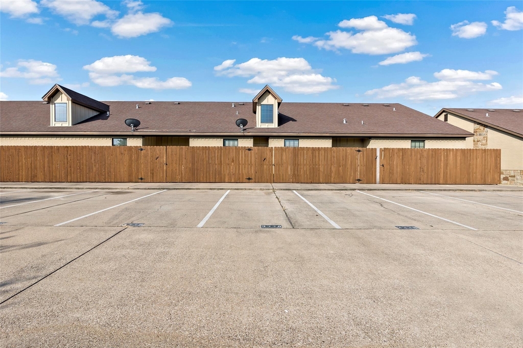 3338 General Parkway - Photo 17