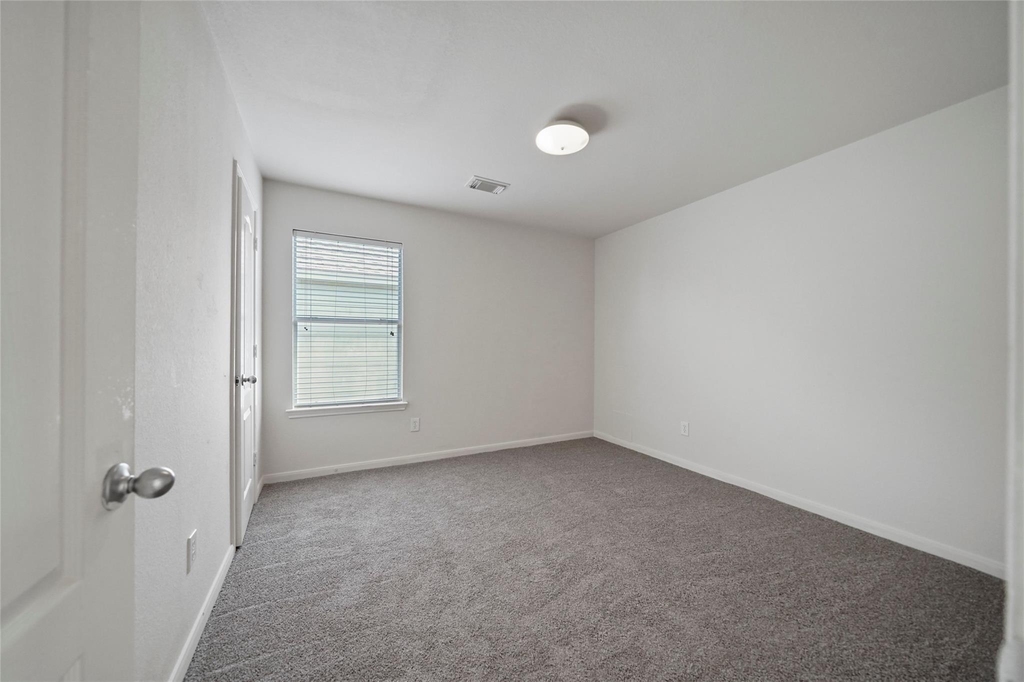 3610 Avalon Castle Drive - Photo 9