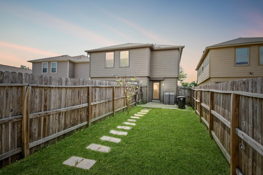 1223 Grassy View Drive - Photo 18