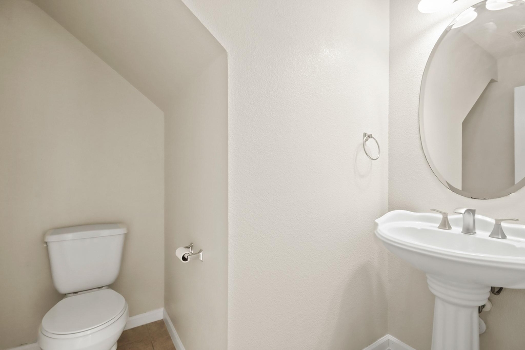 1223 Grassy View Drive - Photo 4