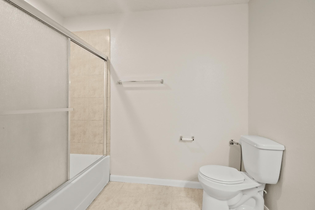1223 Grassy View Drive - Photo 16