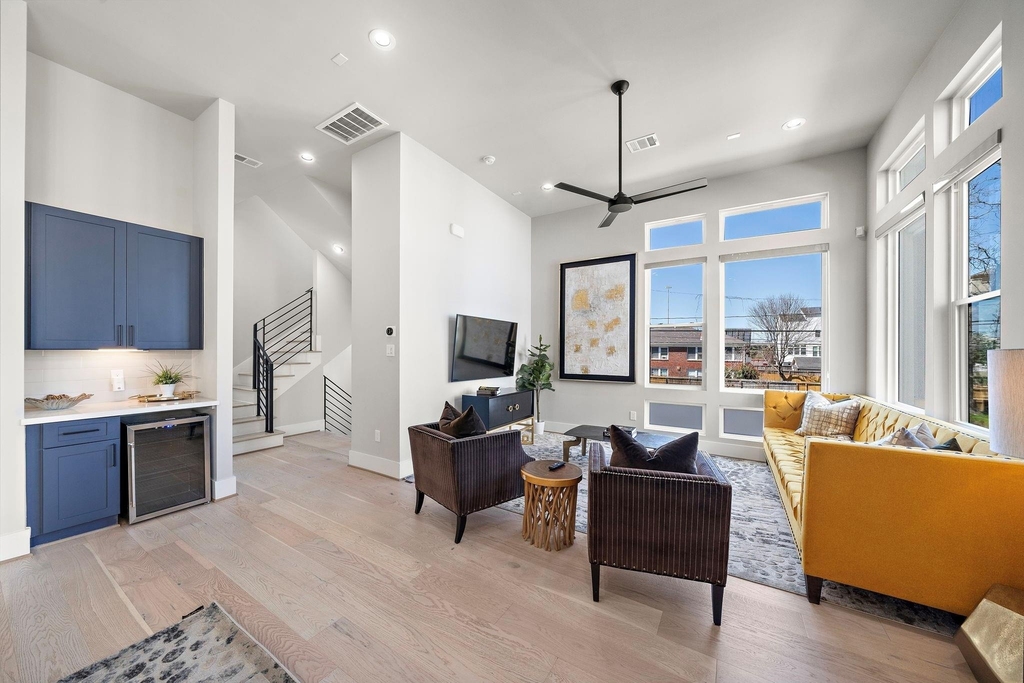 3515 Hutchins Street - Photo 5