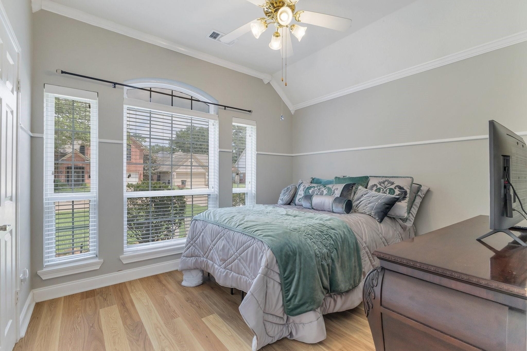 16115 Charter Rock Drive - Photo 11