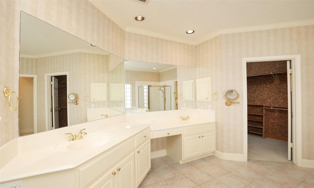 7502 Holly Court Estates - Photo 25