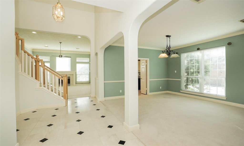 7502 Holly Court Estates - Photo 6