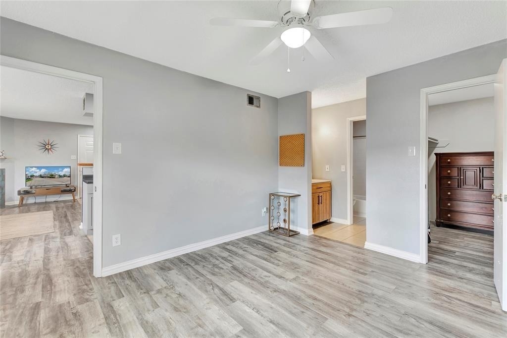 2750 Holly Hall - Photo 3