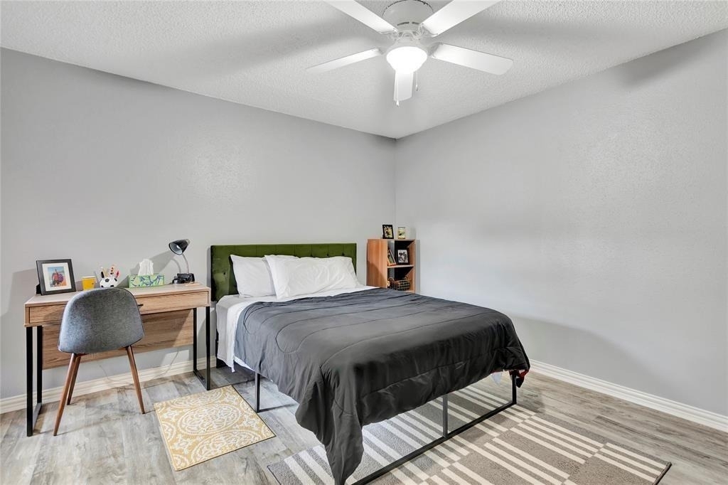 2750 Holly Hall - Photo 4