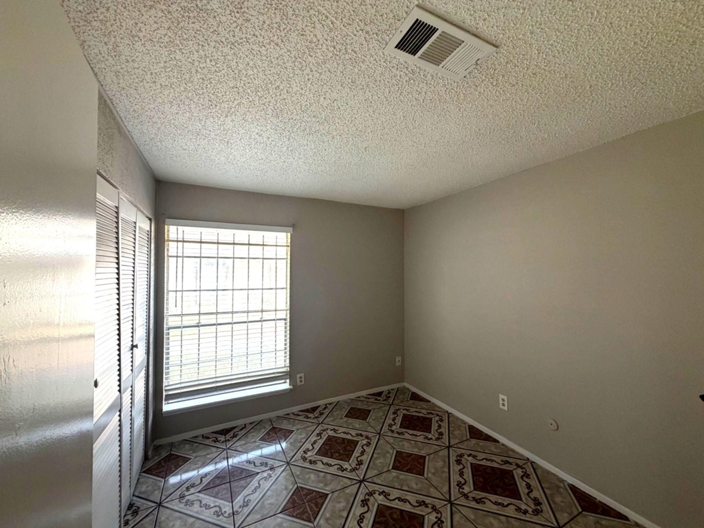 5817 W Tidwell Road - Photo 16