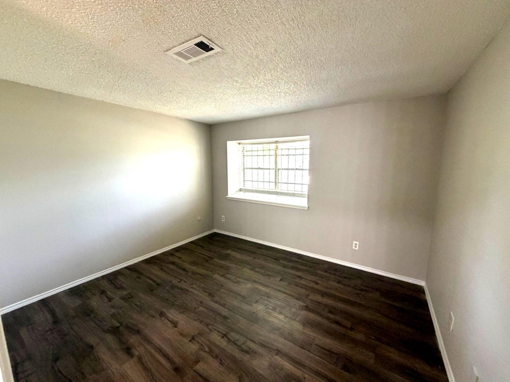 5817 W Tidwell Road - Photo 19