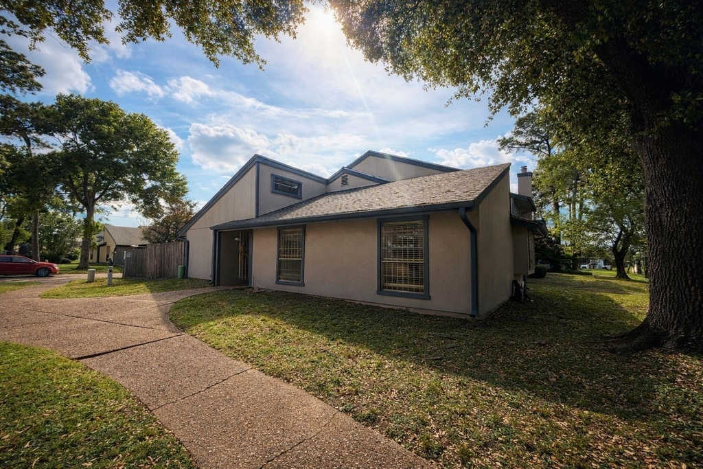 5817 W Tidwell Road - Photo 2