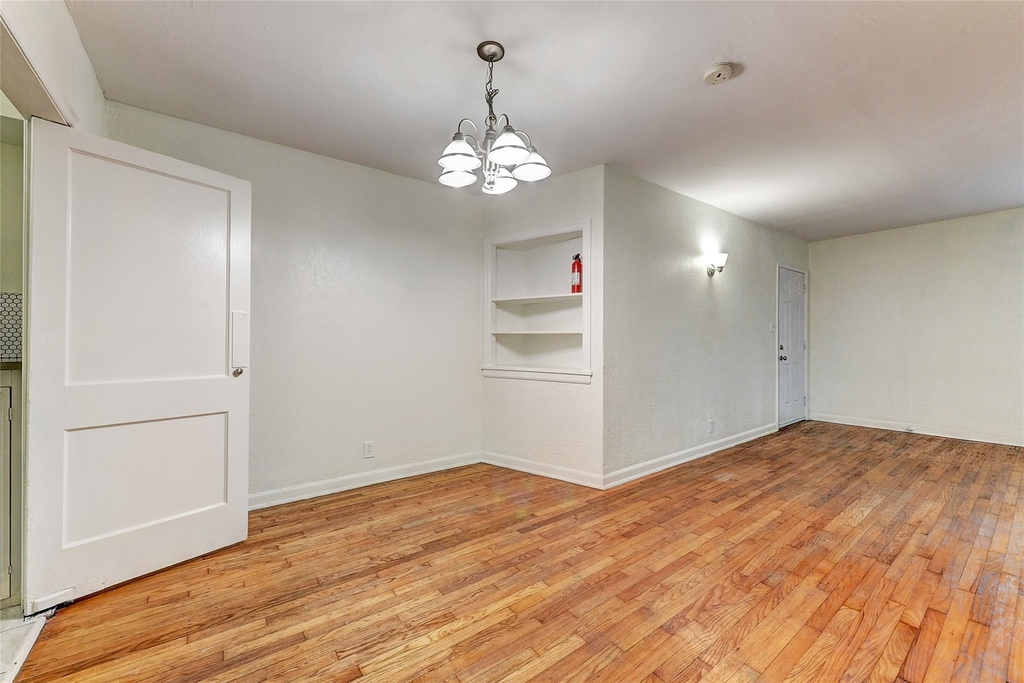 2509 Shakespeare Street - Photo 6