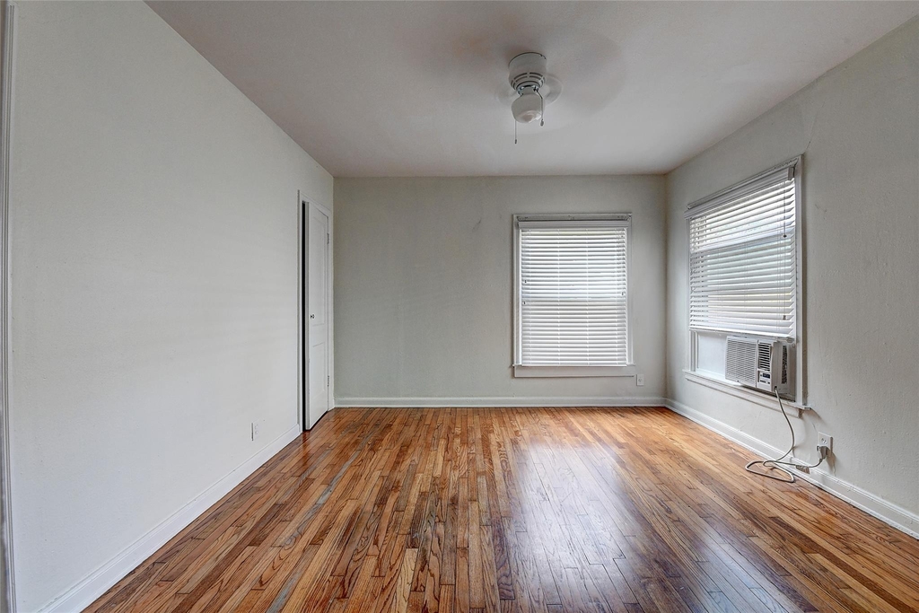 2509 Shakespeare Street - Photo 13