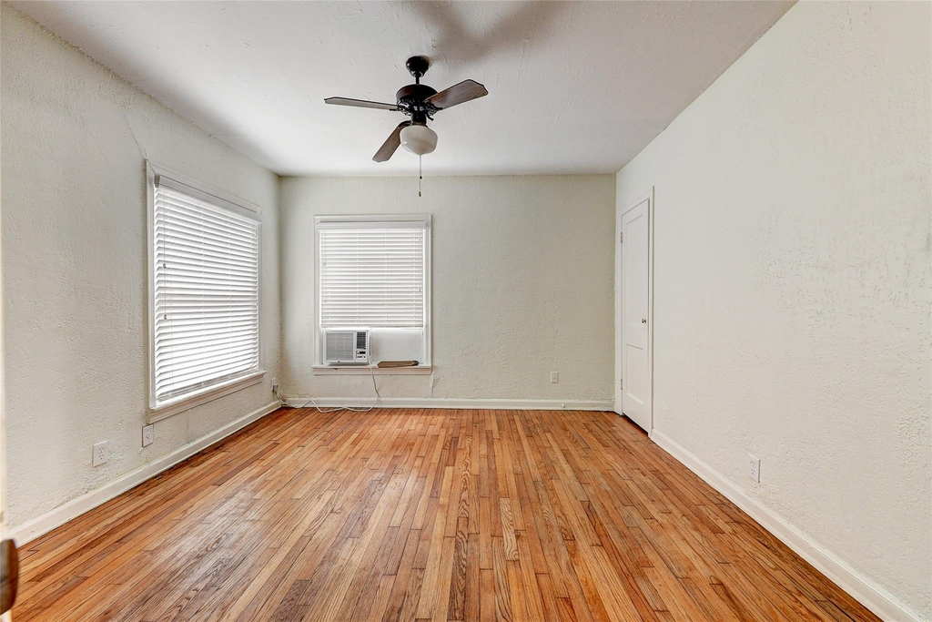 2509 Shakespeare Street - Photo 7
